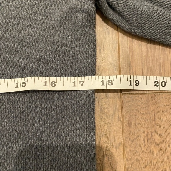 3 for $15 St John’s Bay Long Sleeve Thermal/Size Small - Picture 4 of 7